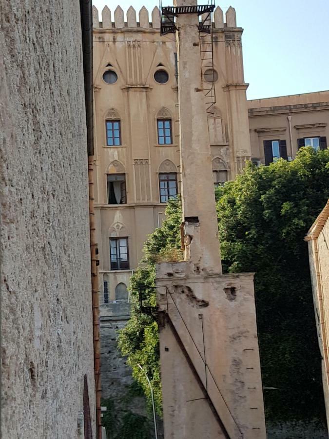 Casa Vacanze Villa D'Orleans Palermo Dış mekan fotoğraf