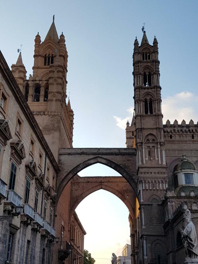 Casa Vacanze Villa D'Orleans Palermo Dış mekan fotoğraf