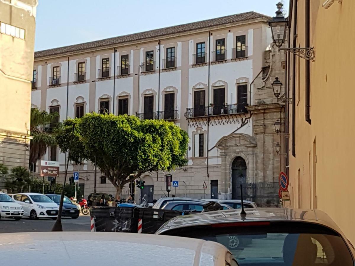 Casa Vacanze Villa D'Orleans Palermo Dış mekan fotoğraf