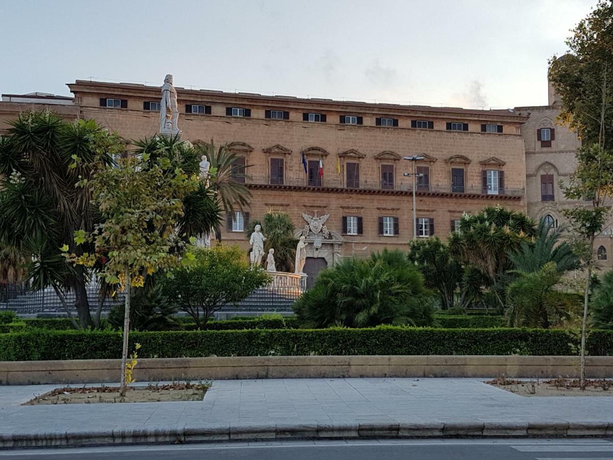 Casa Vacanze Villa D'Orleans Palermo Dış mekan fotoğraf