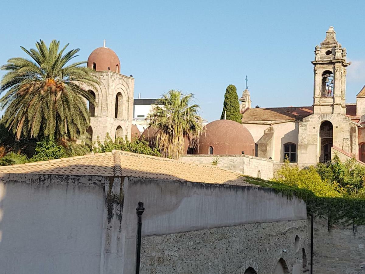 Casa Vacanze Villa D'Orleans Palermo Dış mekan fotoğraf